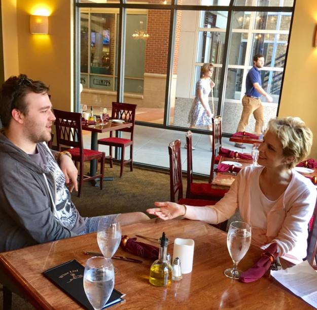 18528067_617062378491196_5707601405702623933_n